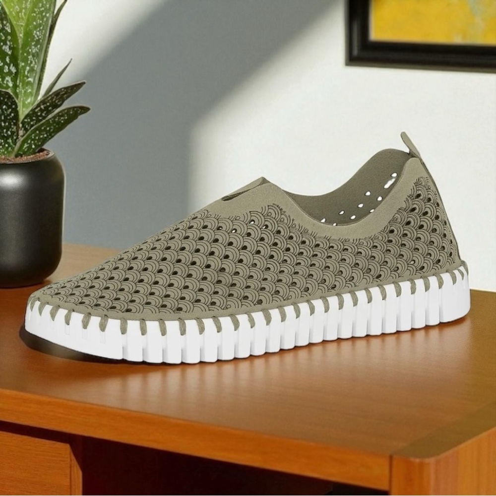 Ilse Jacobsen Olive Green Tulip Sneakers